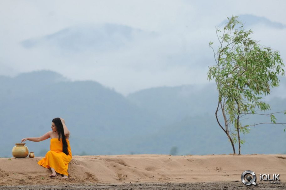 Kamalatho Naa Prayanam